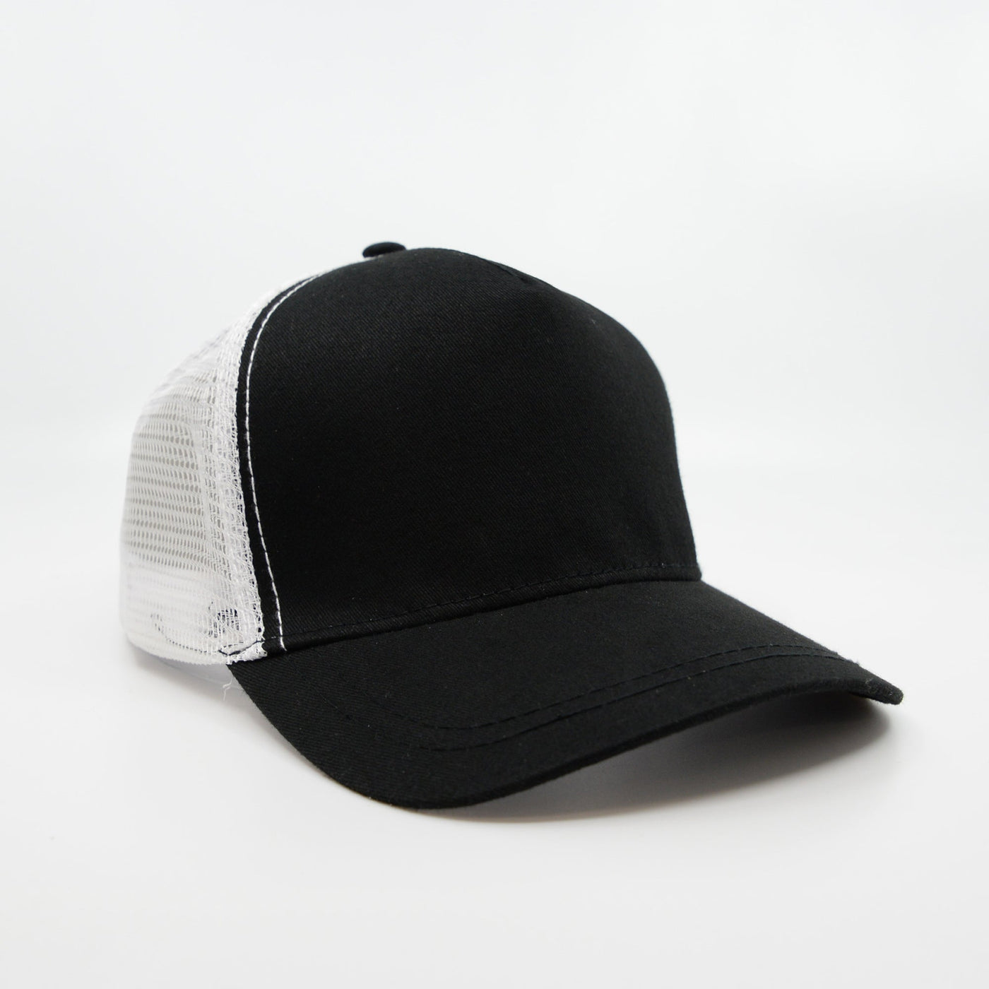 5003 - HW24 Mac Trucker